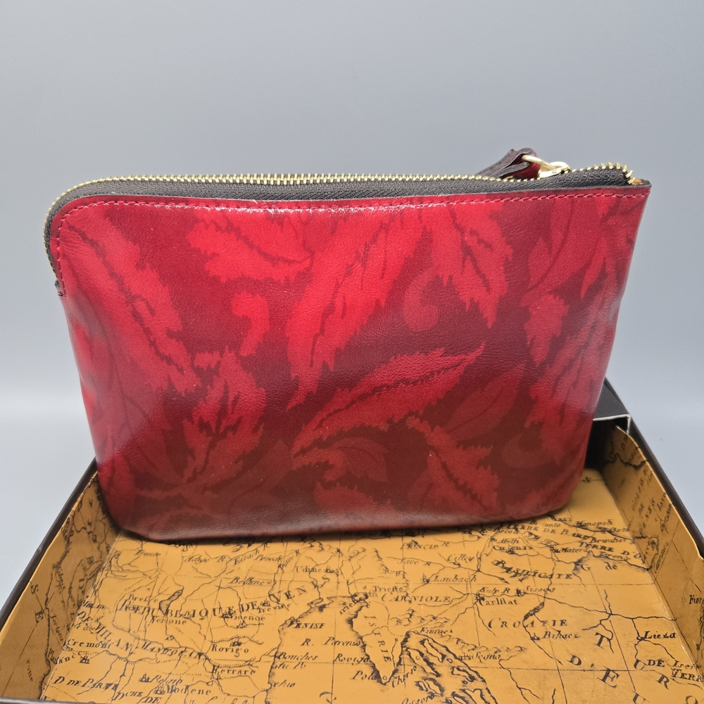 Patricia Nash Satin Leaves Cassini Genuine Leather Clutch Wristlet Red NEW $79 - Picture 2 of 7